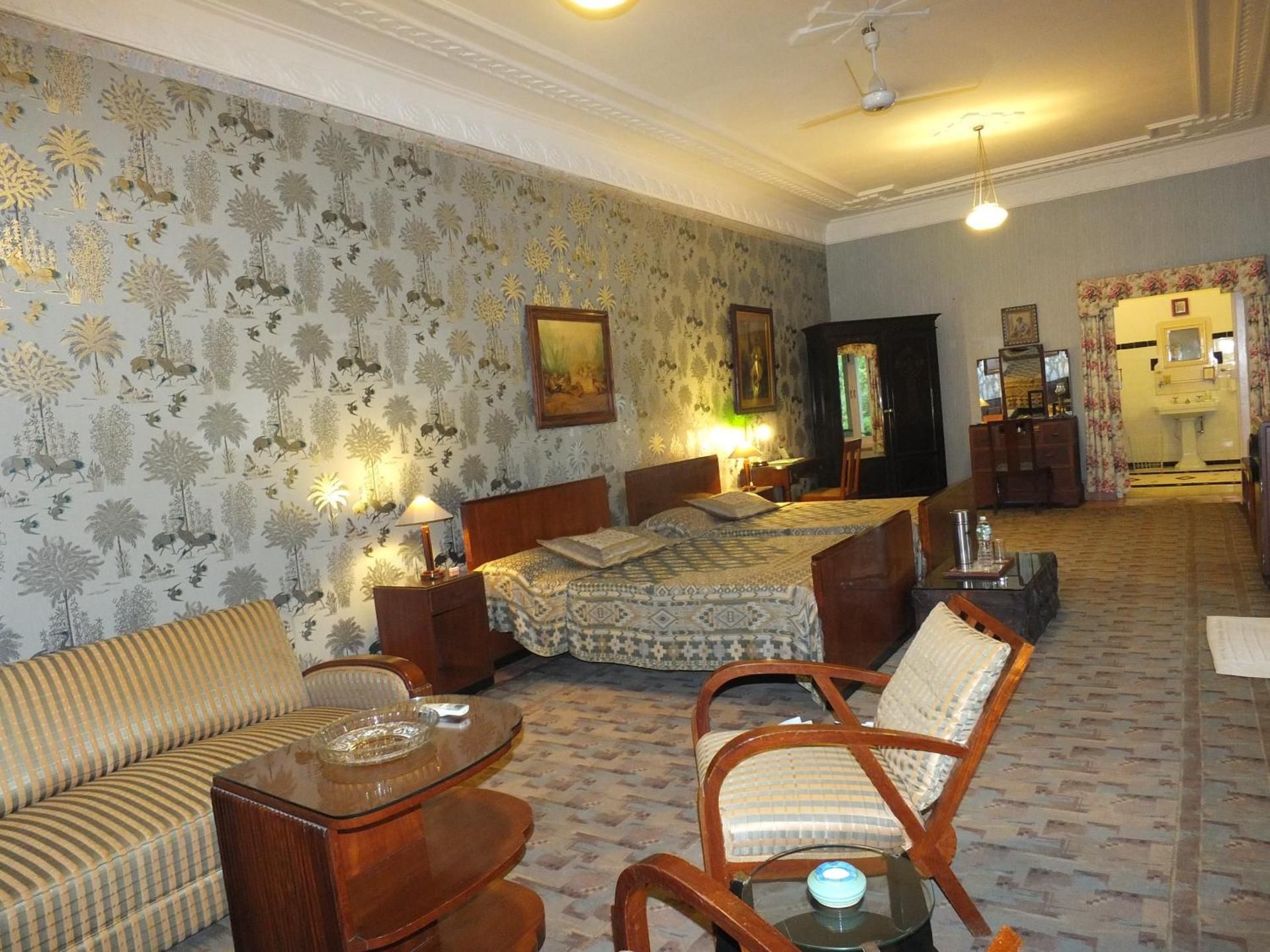 Suite with Garden View