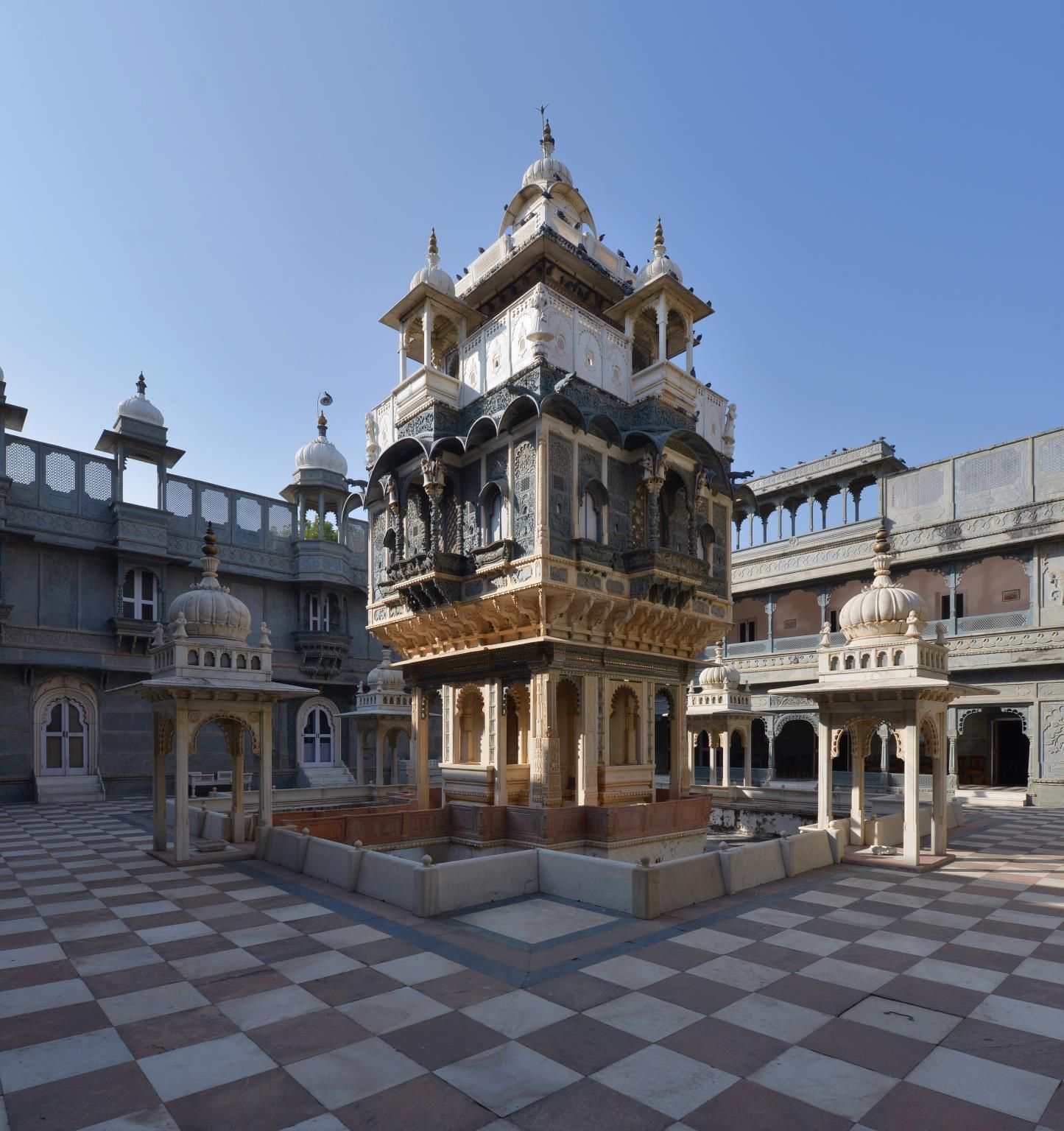 Hotel Udai Bilas Palace-Dungarpur