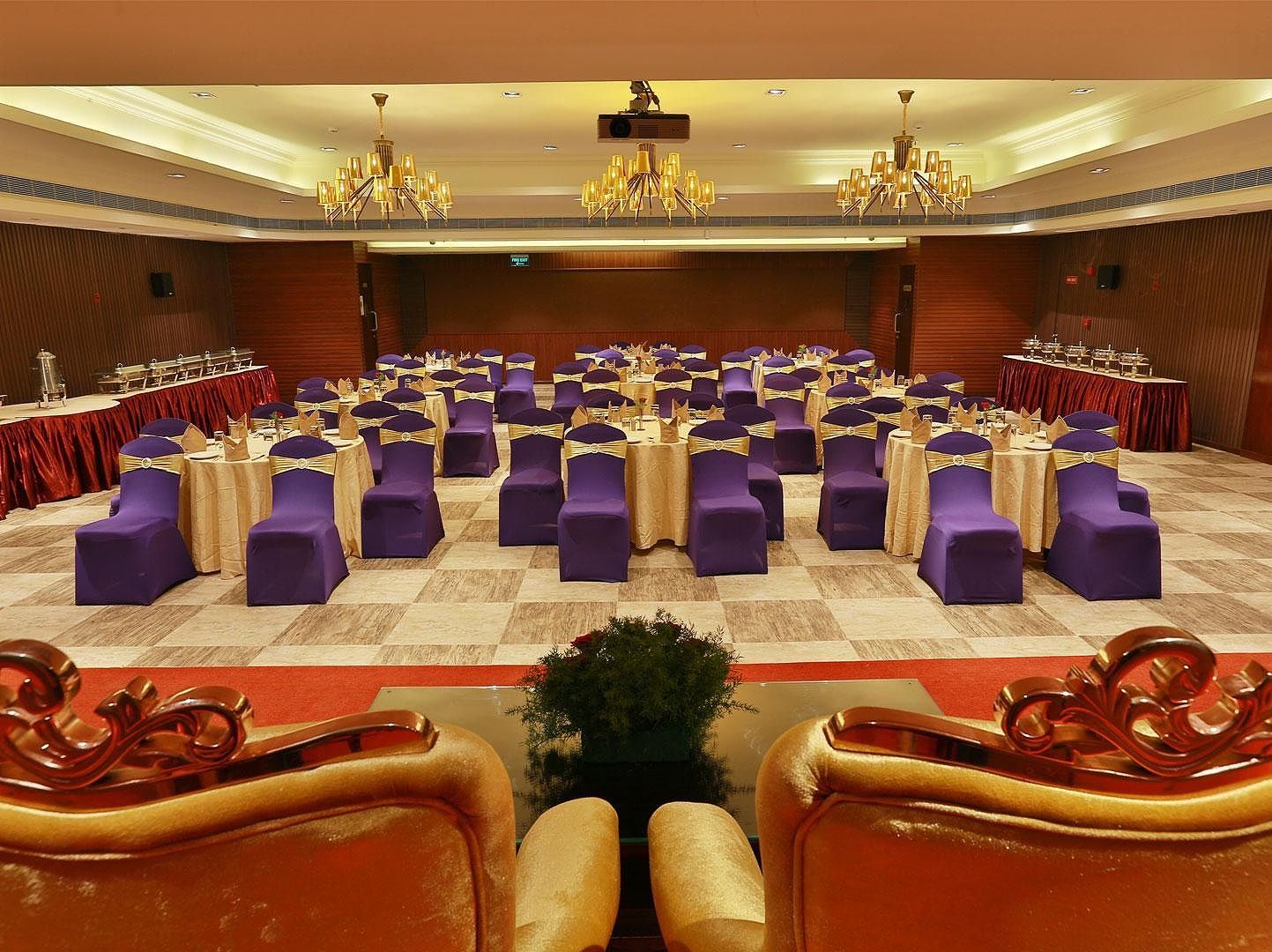 Banquet hall