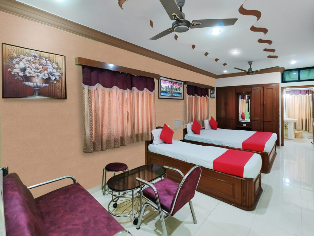 HOTEL DOLLAR Deluxe Room 4