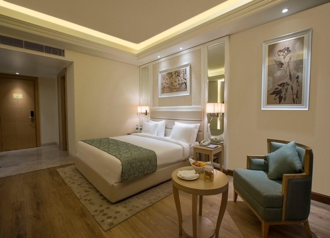 Deluxe Room - 1 Double Bed 35SQM Free WiFi Shower