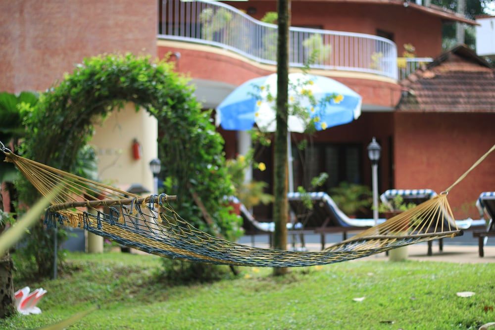 undefined Deshadan Cliff & Beach Resort 10