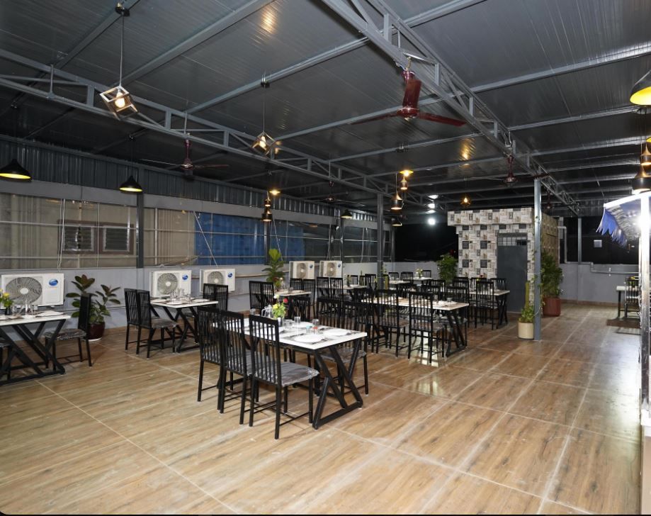 Food & Dining