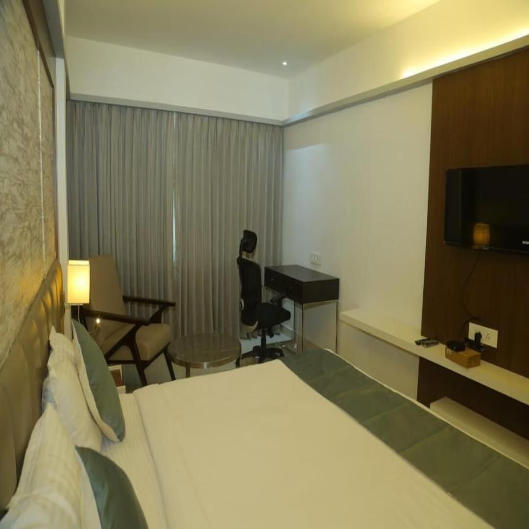 Suite Double Room