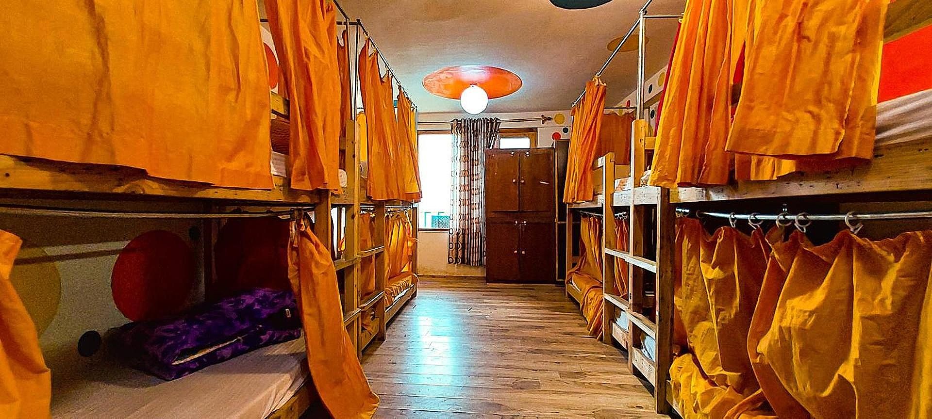 8-Bed Mixed Dormitory Room