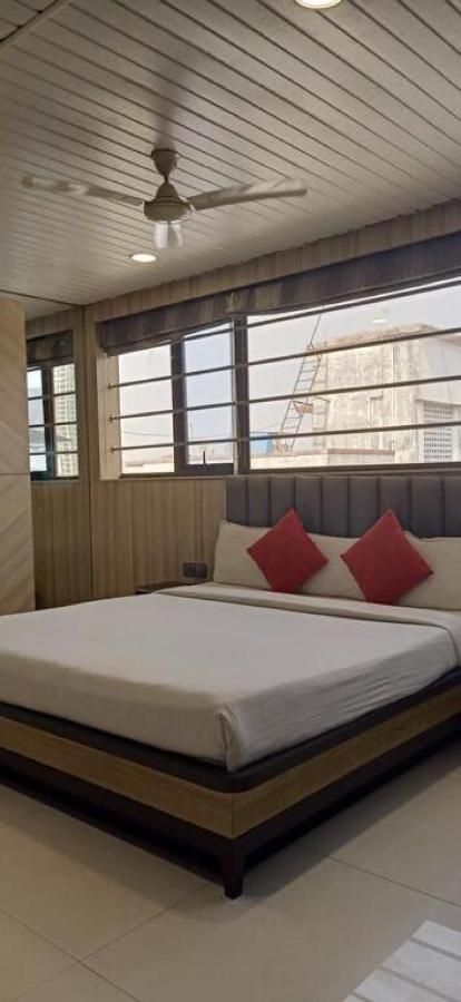 Deluxe AC Room