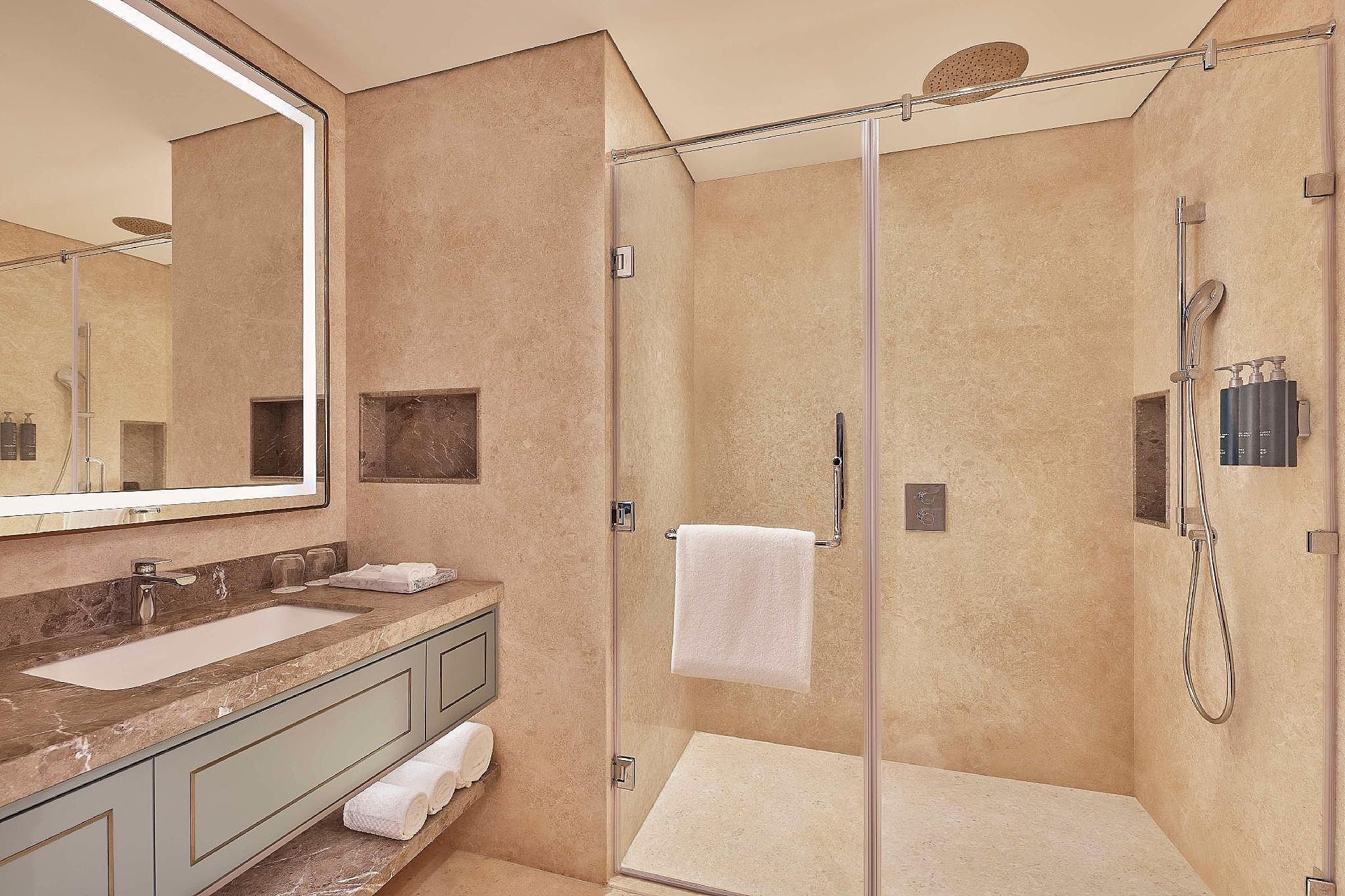King Deluxe Room