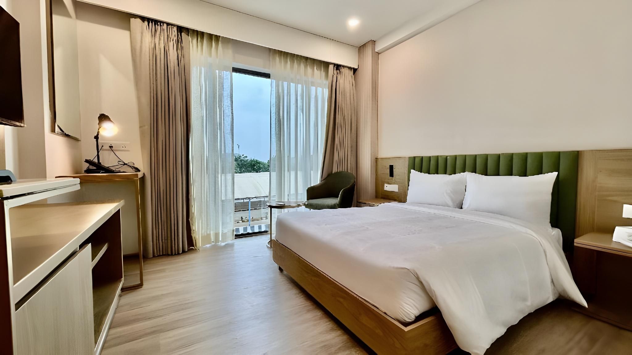 Double Deluxe Room
