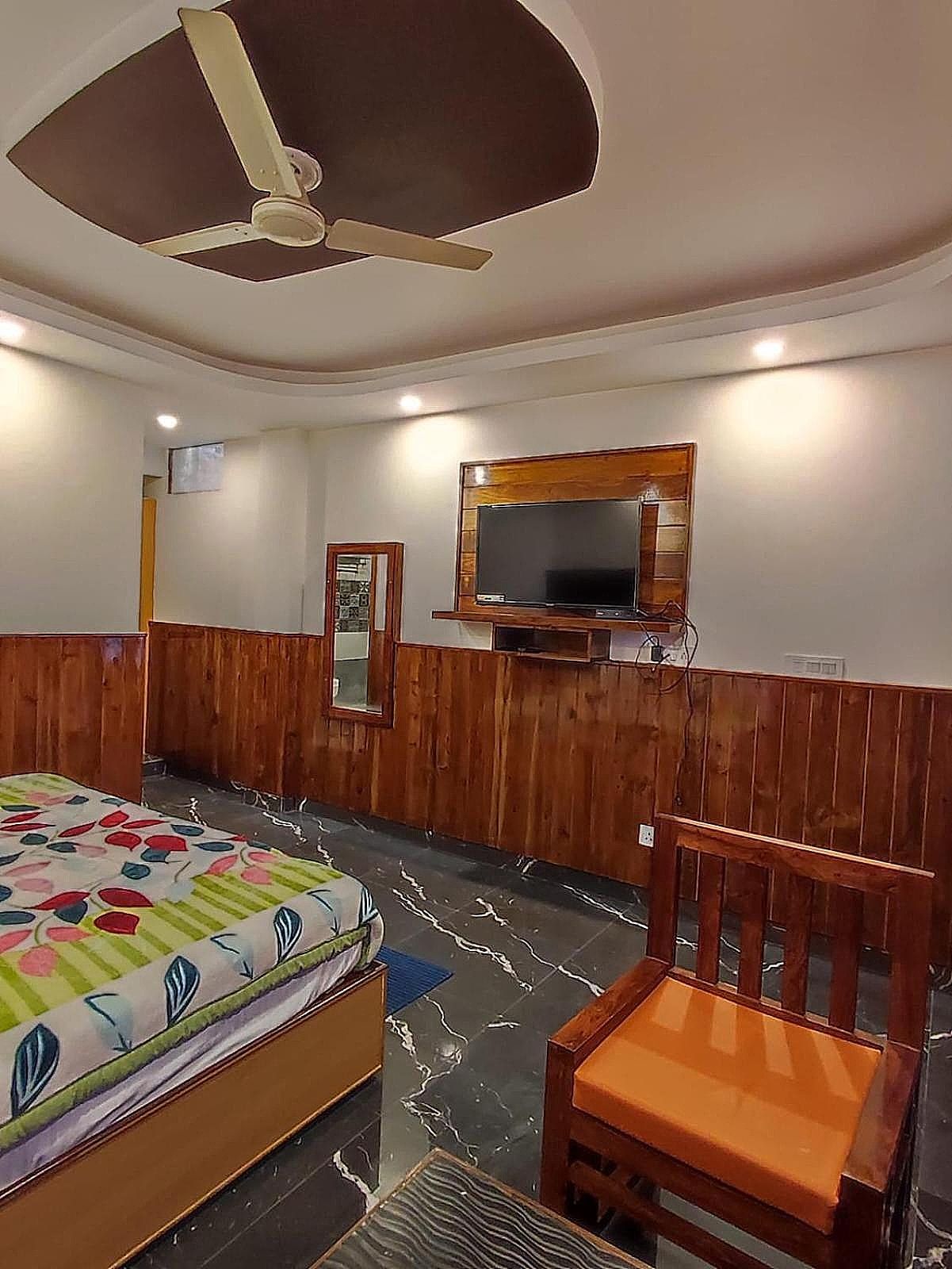 Deluxe Standard Room