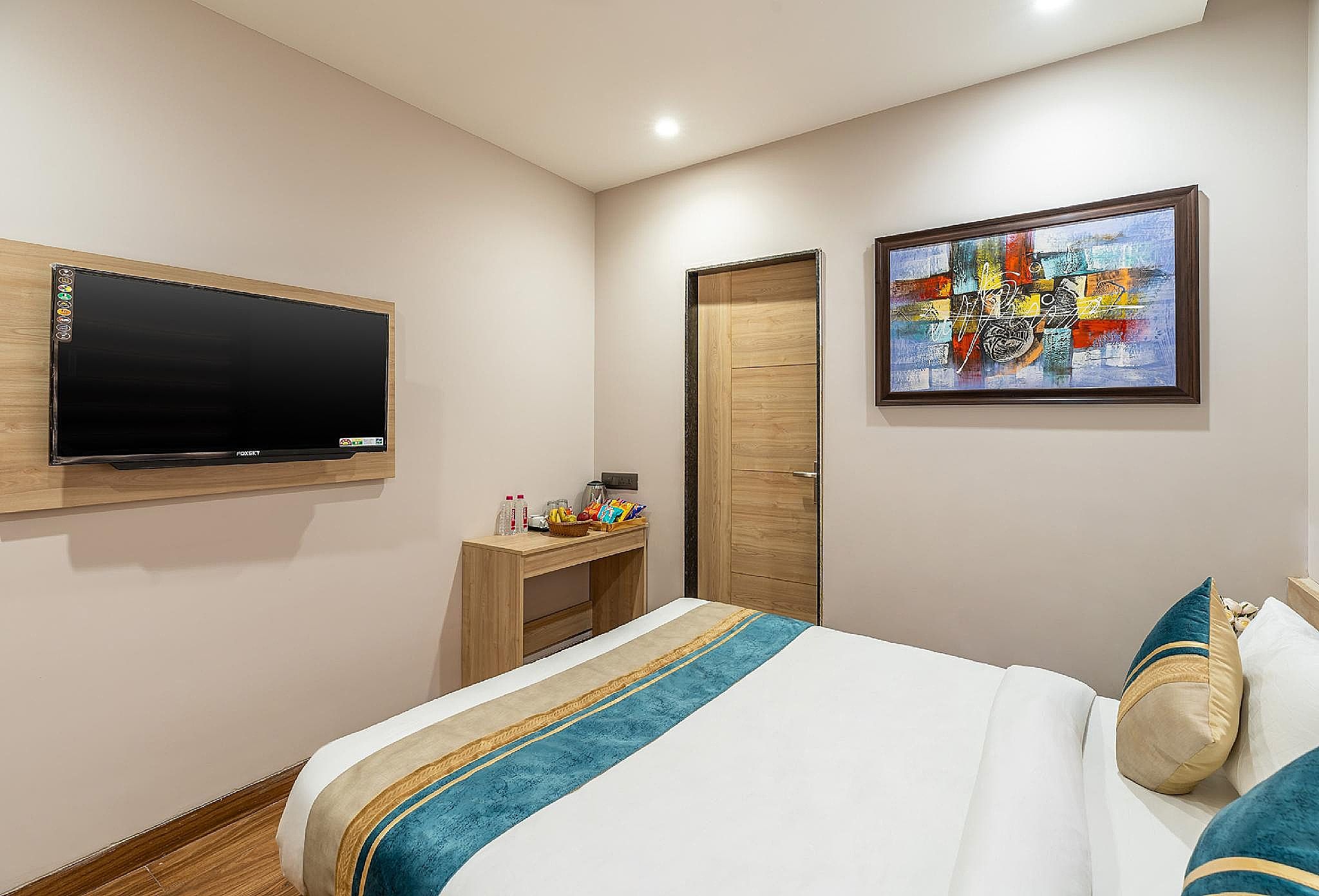 Super Deluxe Room