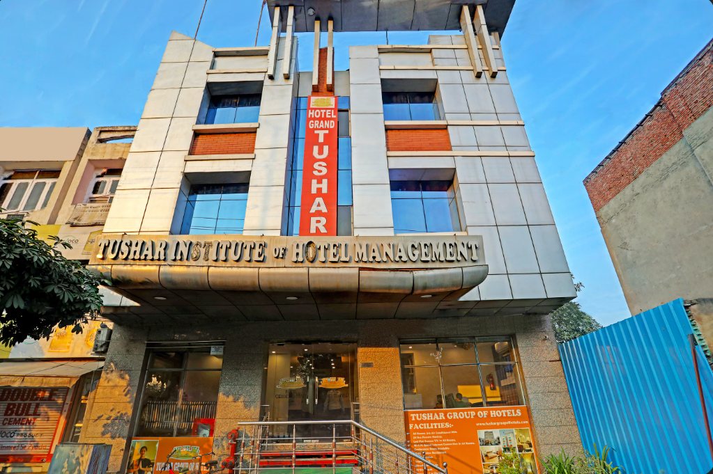 Hotel Grand Tushar @ Ghaziabad Railway Station