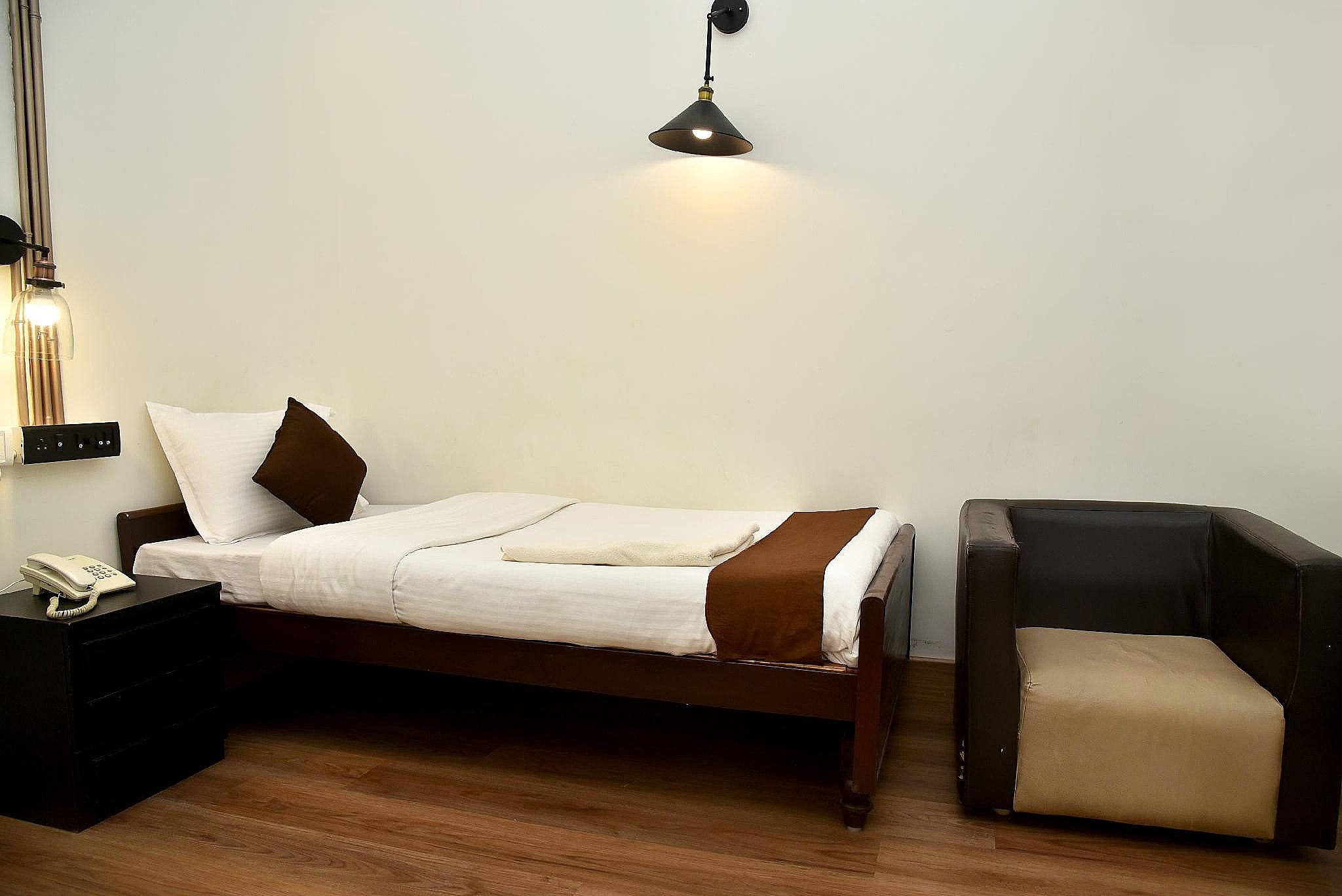 King Studio - Non-Smoking