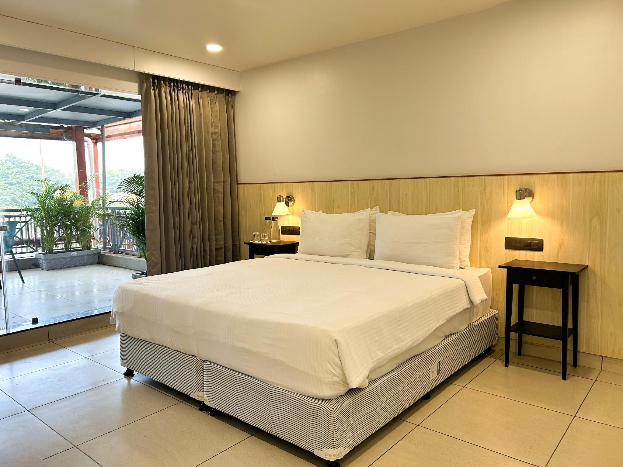 Antarim Express Deluxe Double or Twin Room