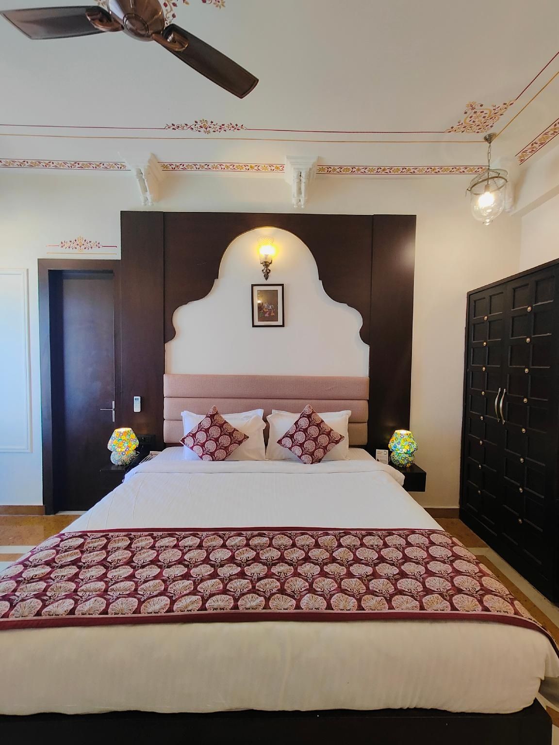 Super Deluxe Room