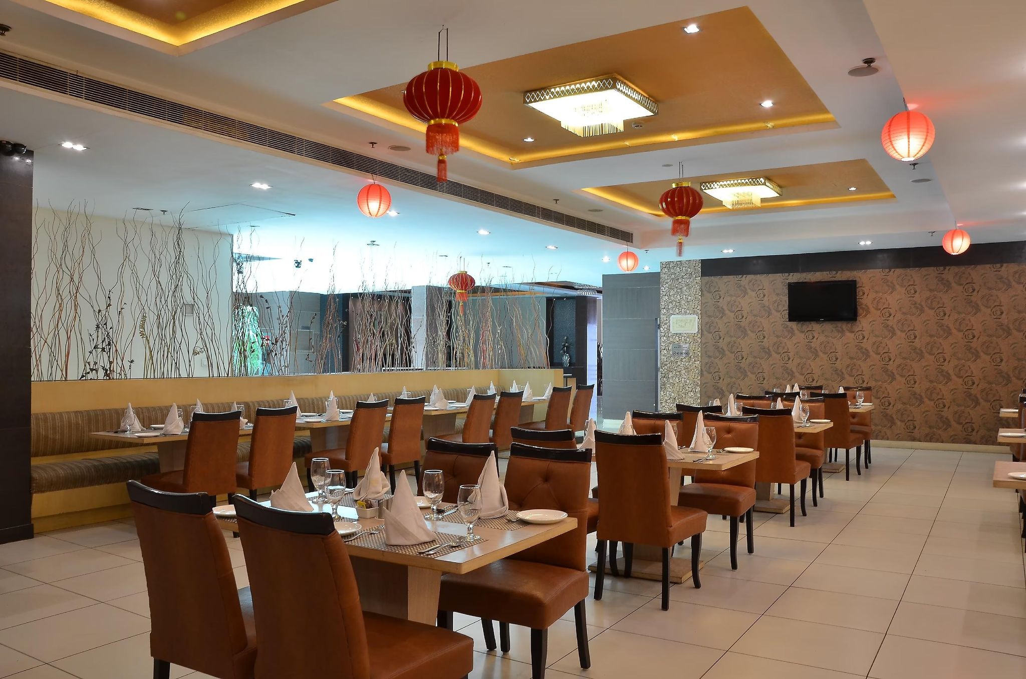 Food & Dining