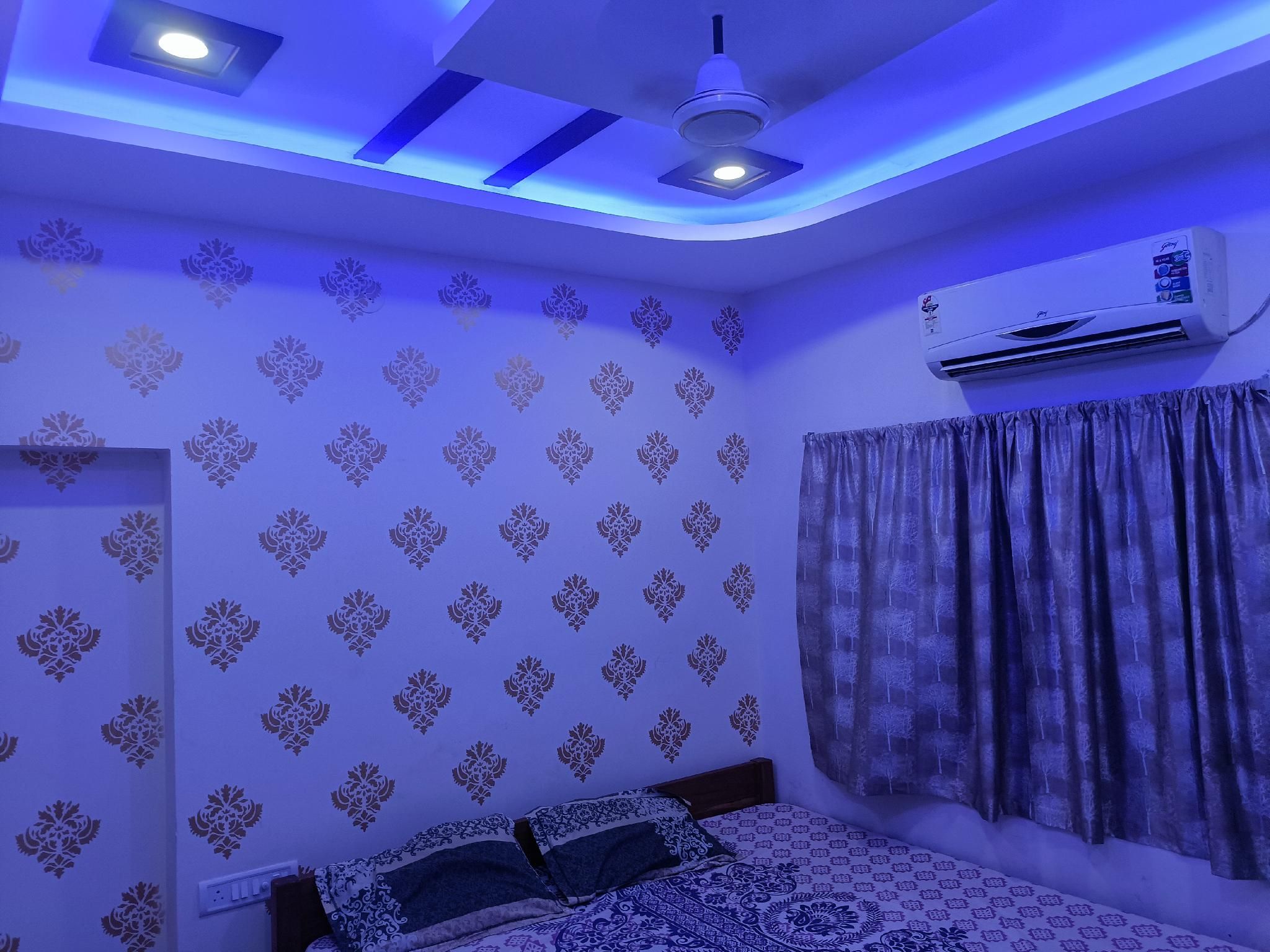 Deluxe AC Room