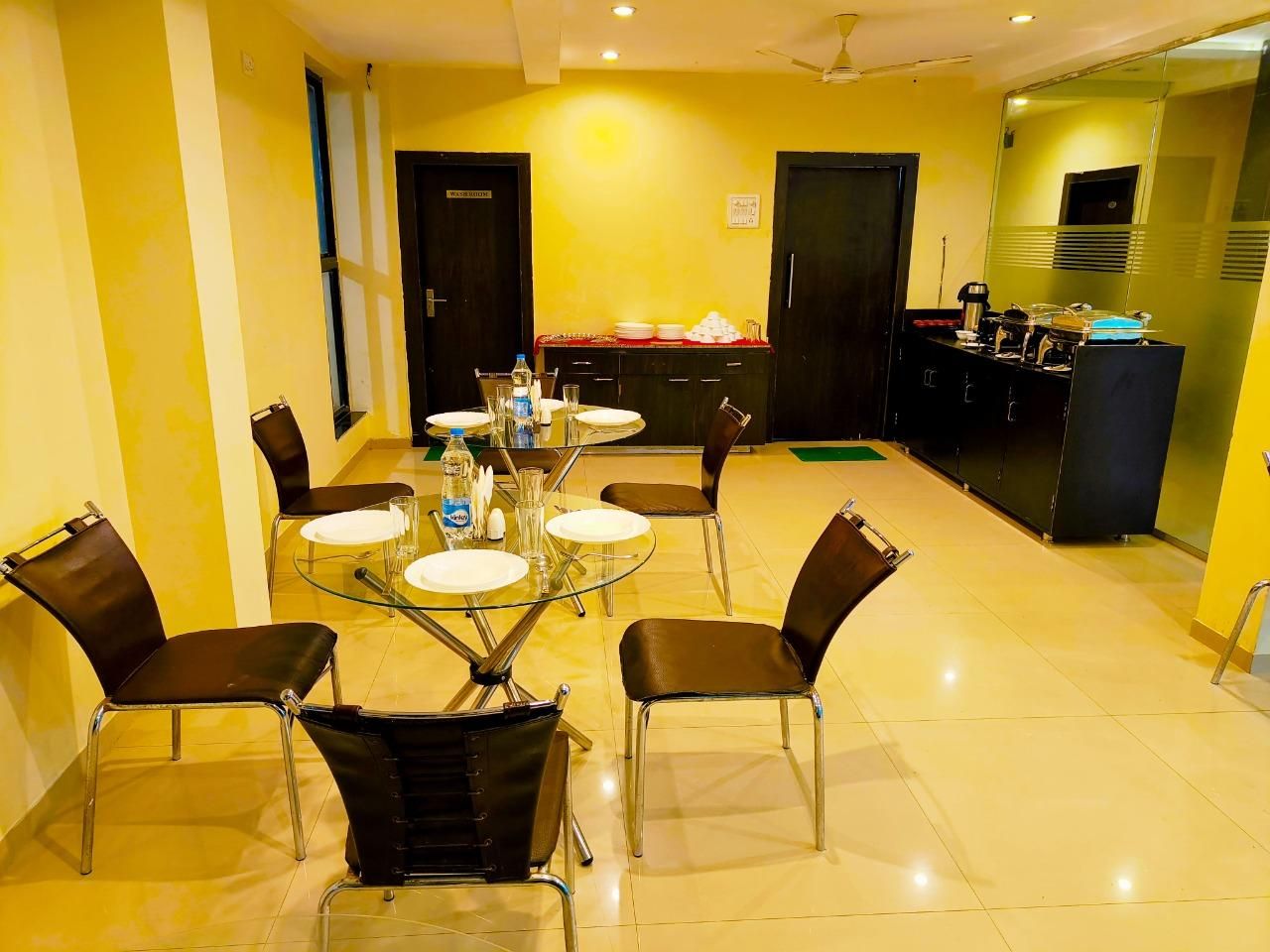 restaurant