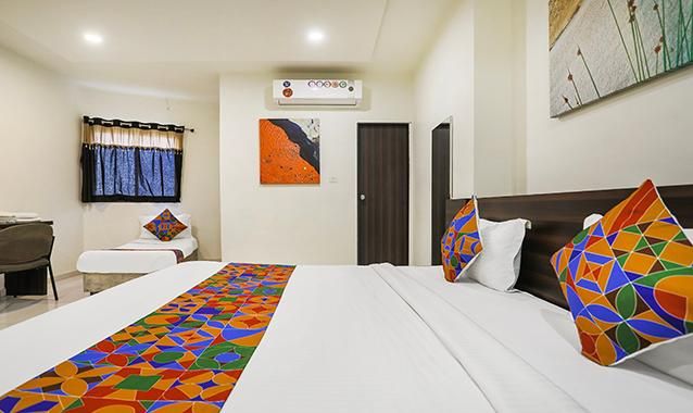  FabHotel SK Deluxe Room 4