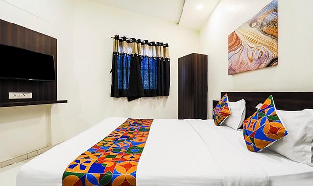  FabHotel SK Deluxe Room 6