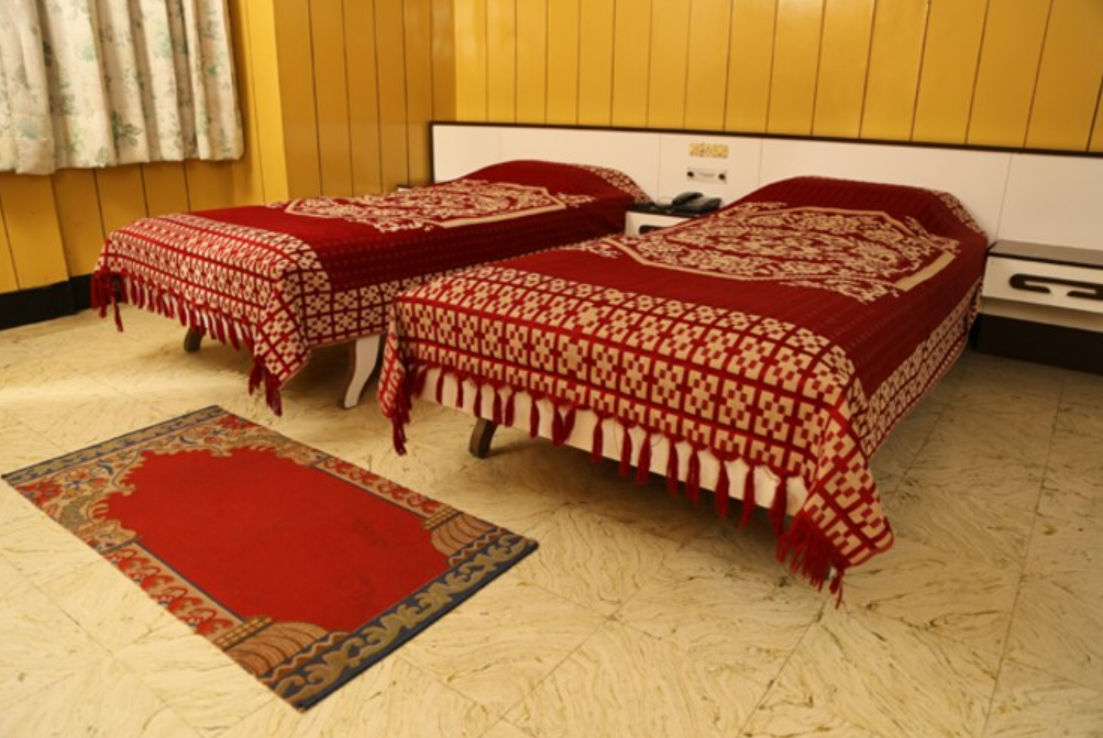 HOTEL SRI LAKSHMI Standard Double Non A/C 2