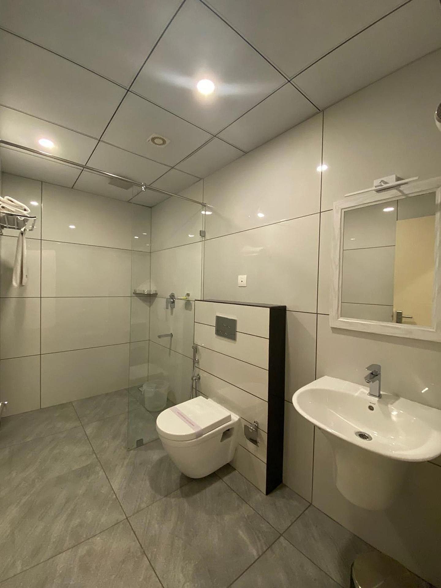 Munnar Ice Queen Resorts Double Room 3