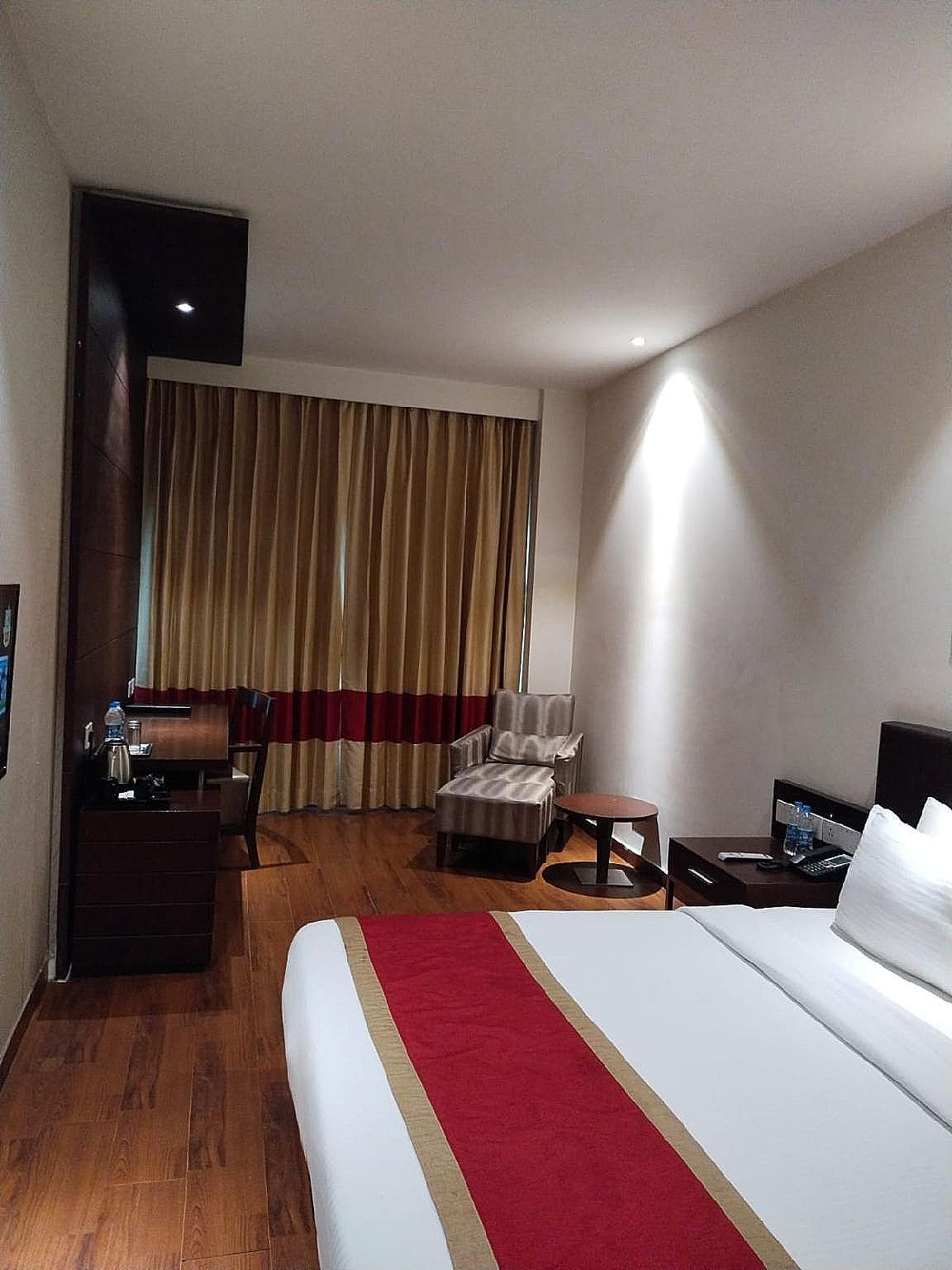 HOTEL BORDERLAND Standard Room 4