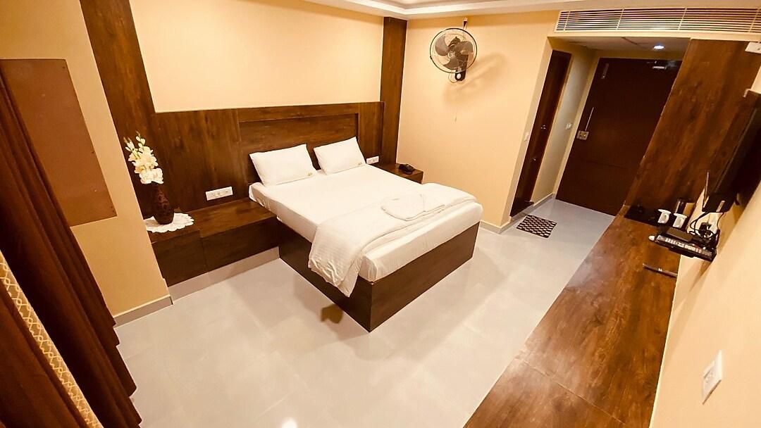 ee6d3bfecbf284bc35b7ed0cfc91c65e