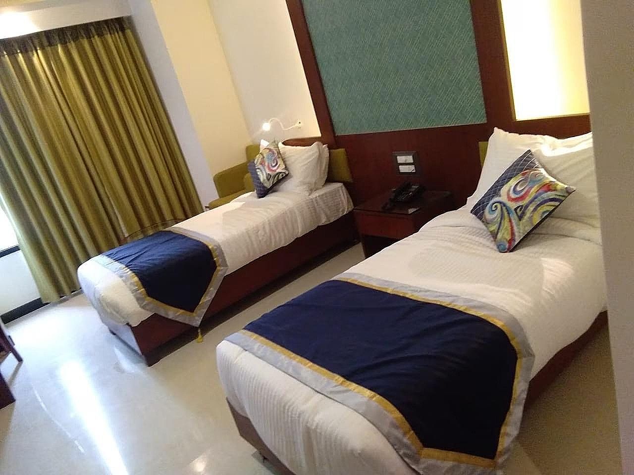 The Pinnacle Inn Deluxe Twin Rooms