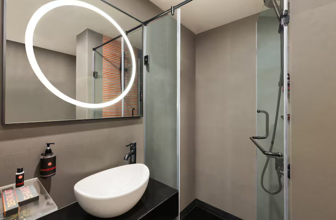 Executive Suite One Bed Room