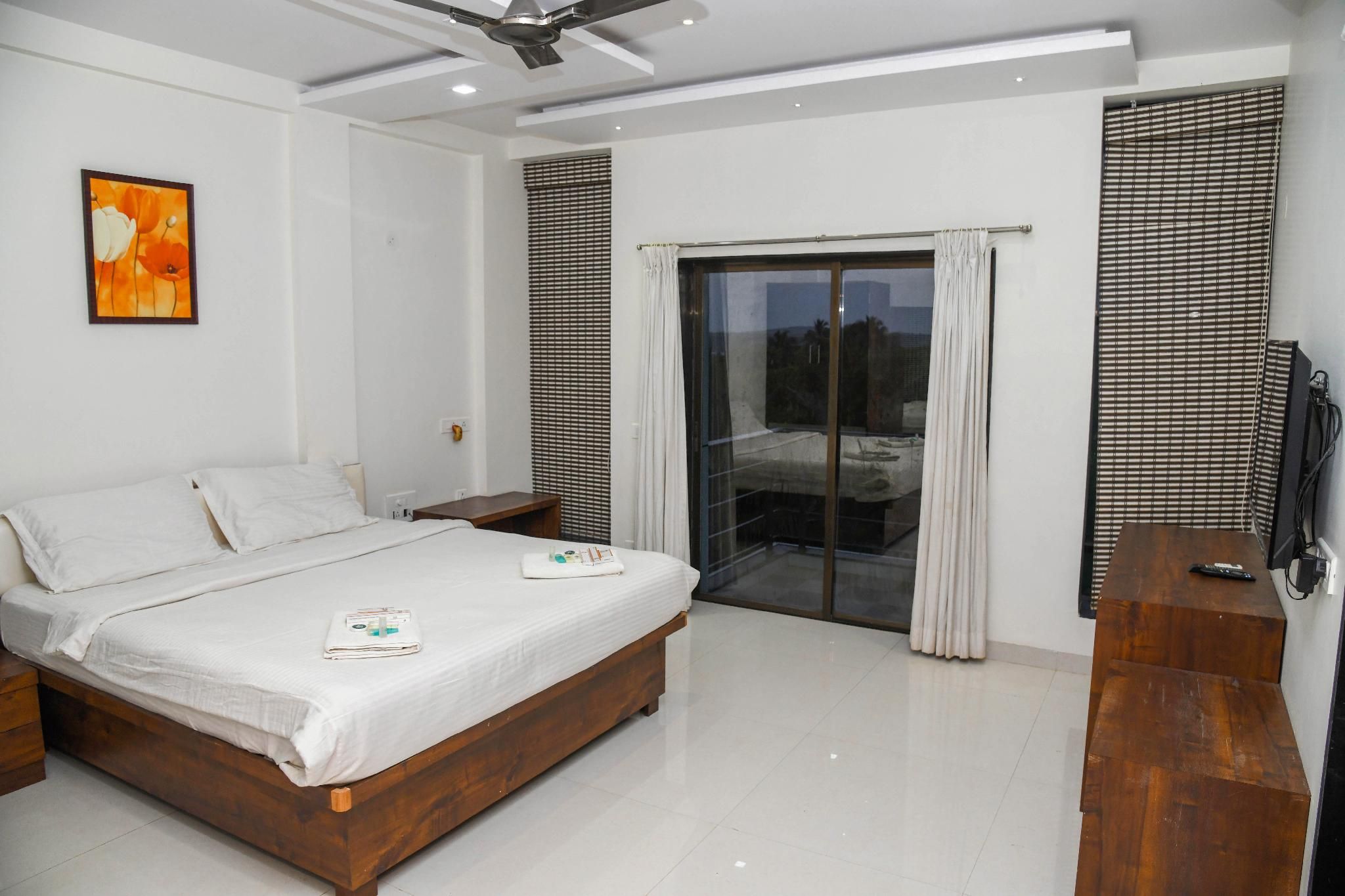 Vedaa Holidays Resort Super Deluxe Room 2