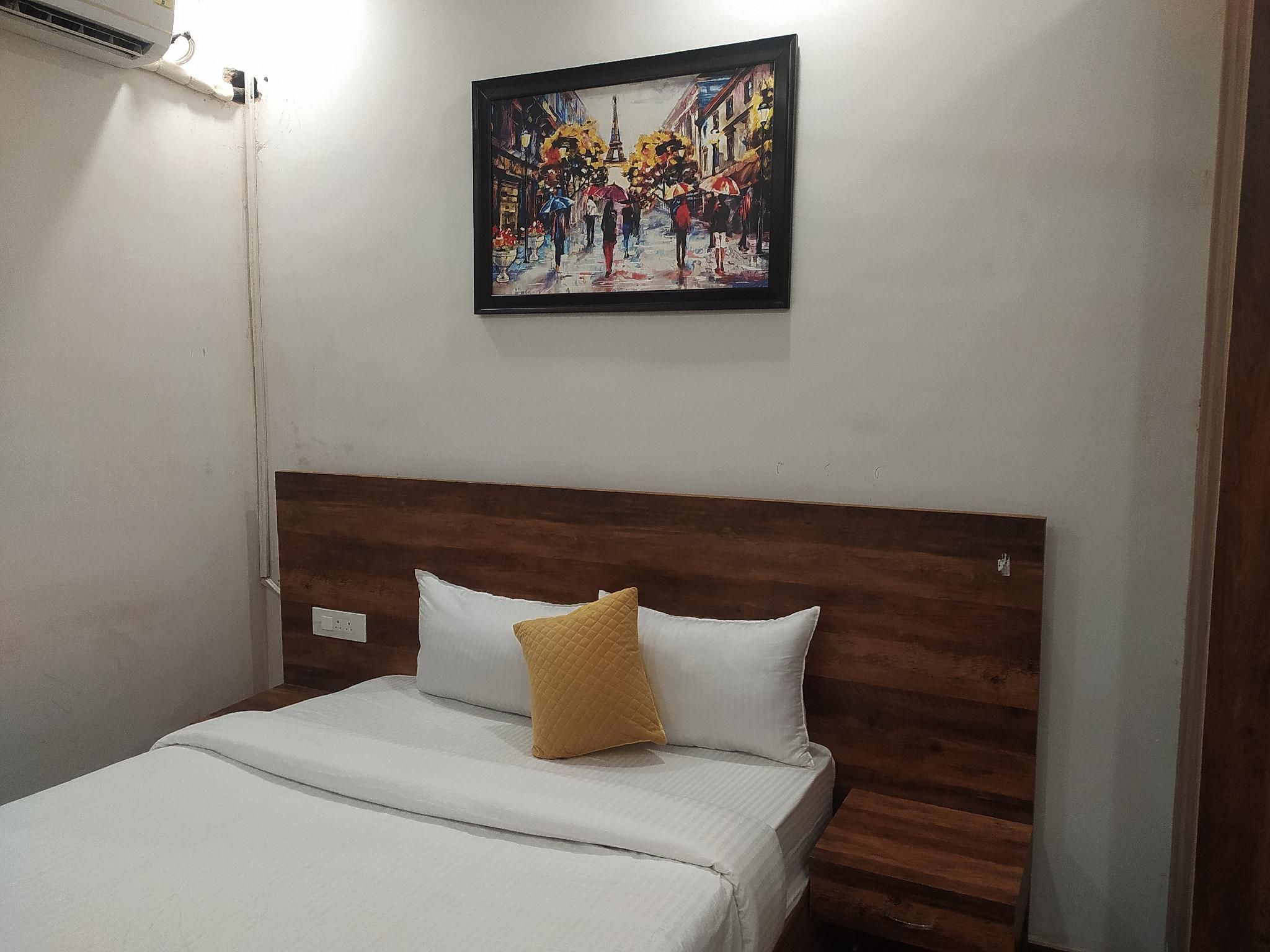 Citrus Room