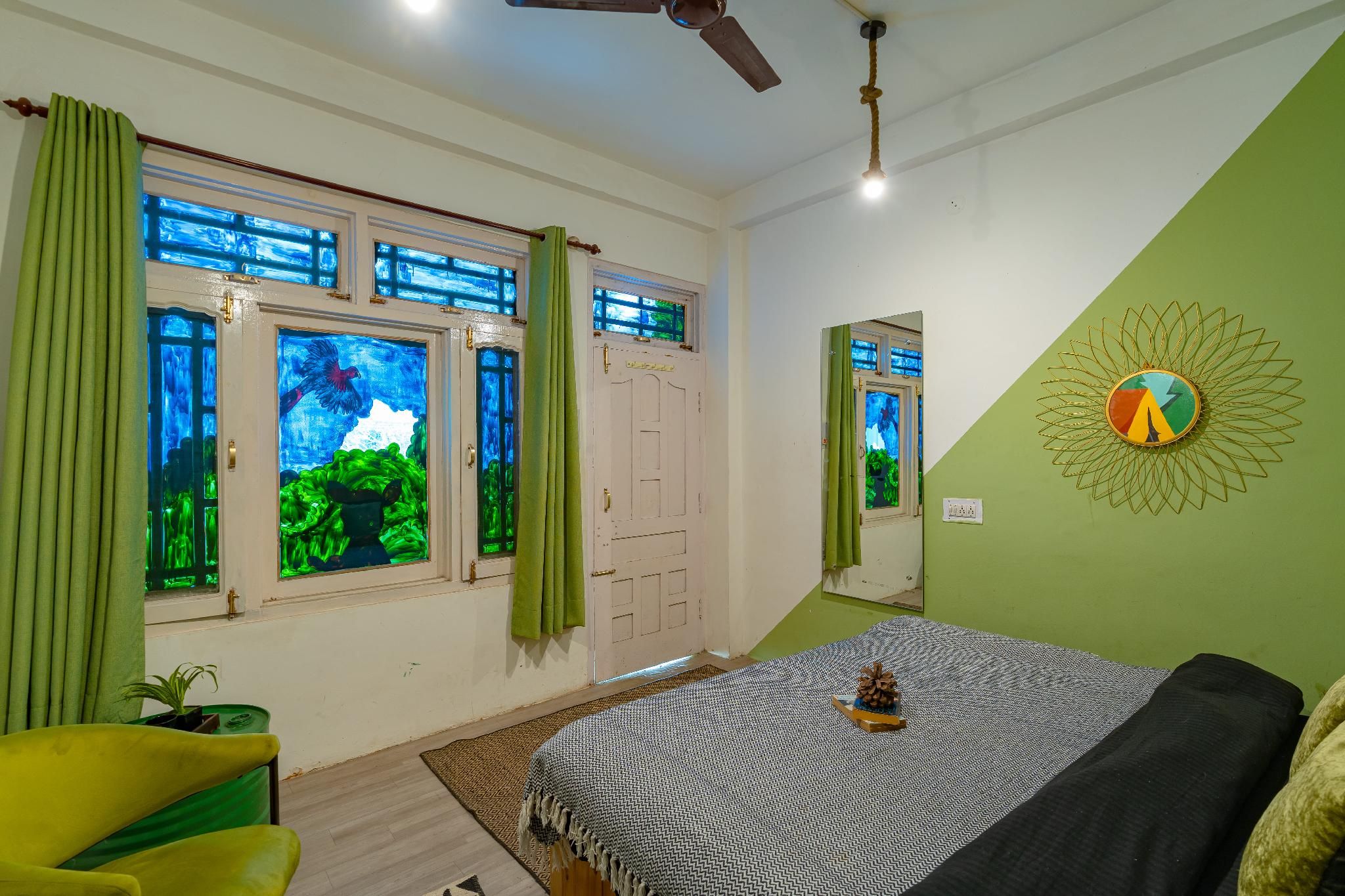 Jungle Hostel Kasol by Whoopers