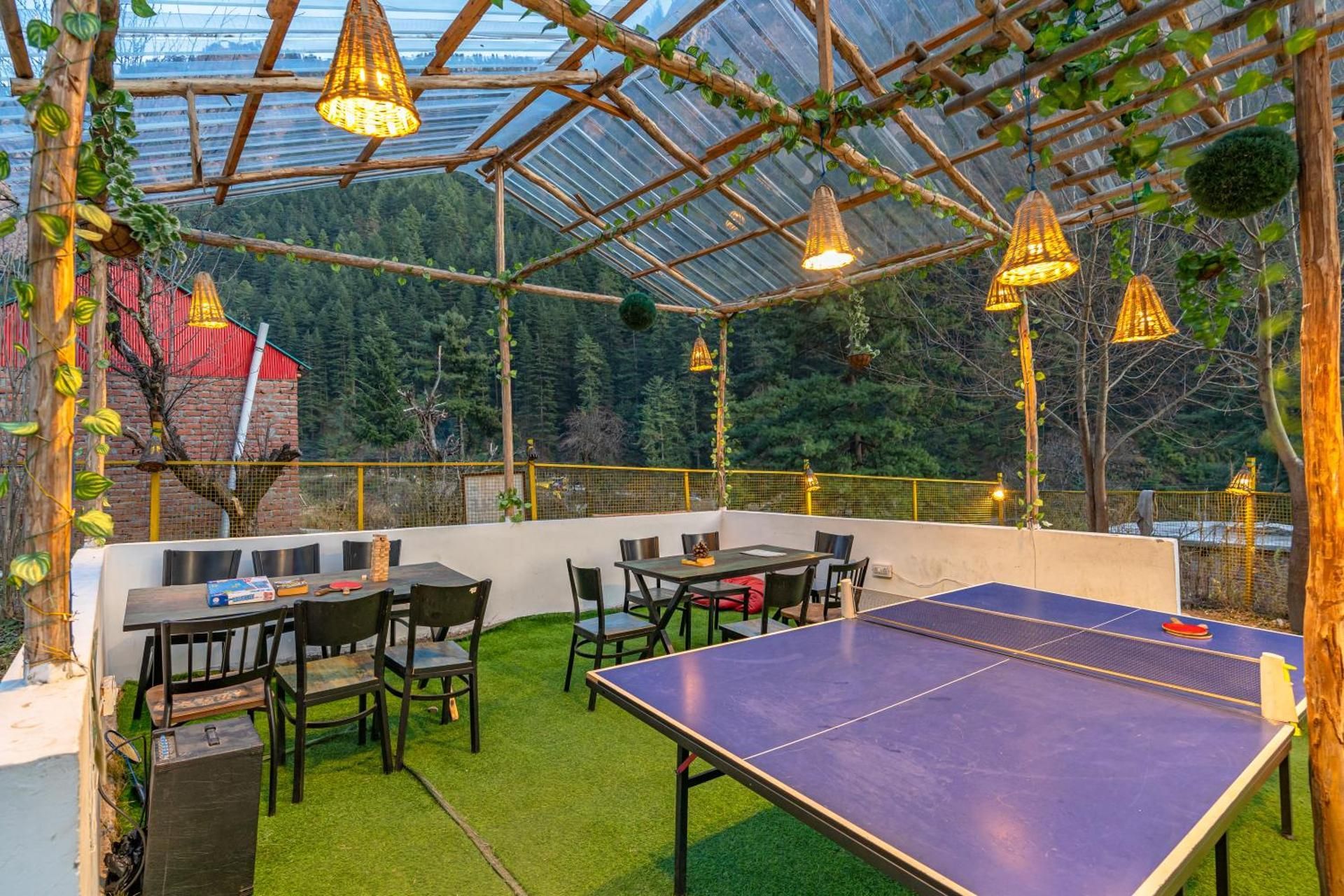 Jungle Hostel Kasol by Whoopers