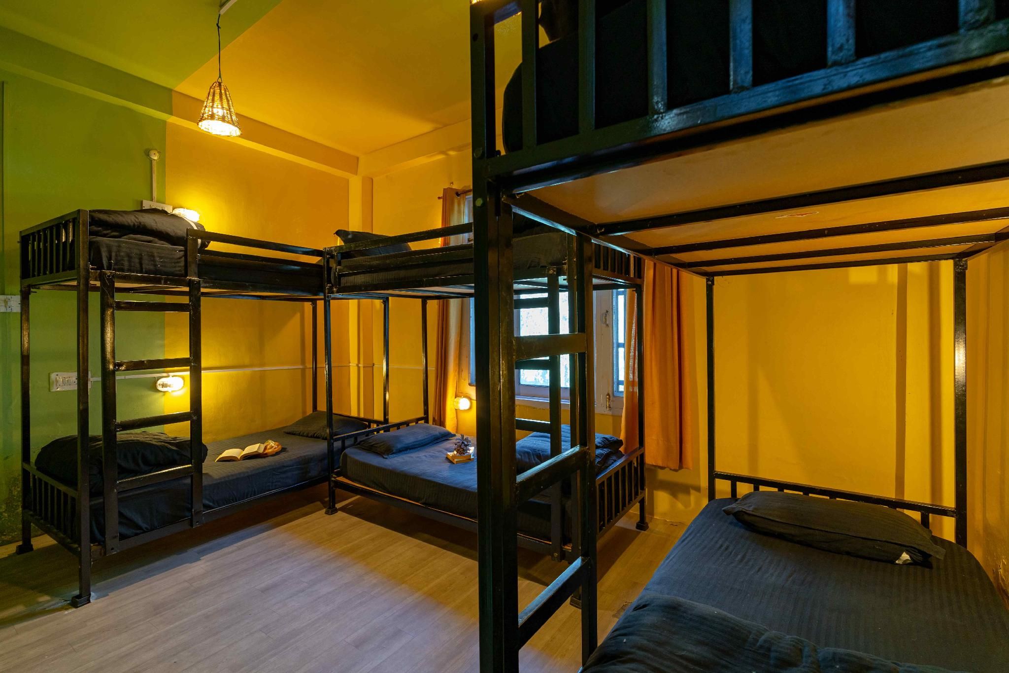 Jungle Hostel Kasol by Whoopers
