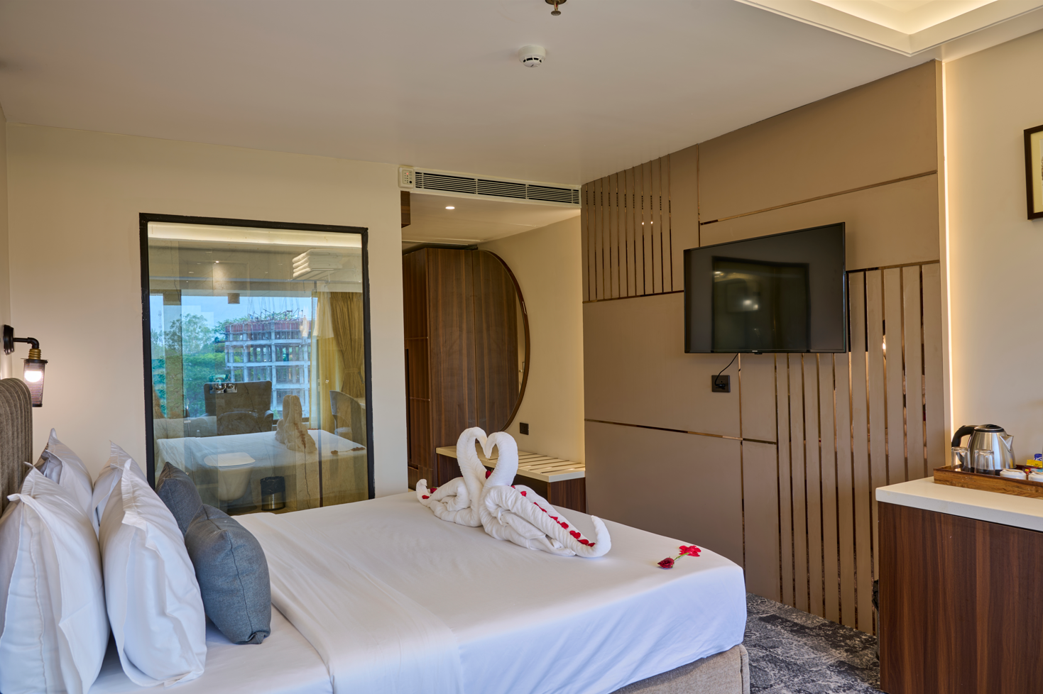 Borail View Regency Super Deluxe Room 4