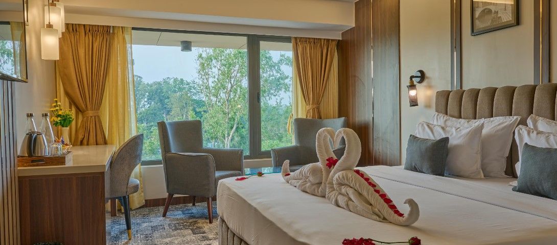 Borail View Regency Super Deluxe Room 6