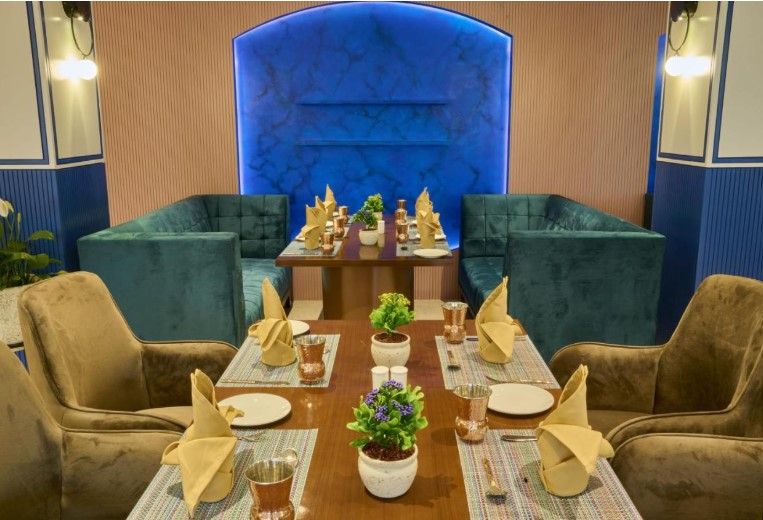 Food & Dining