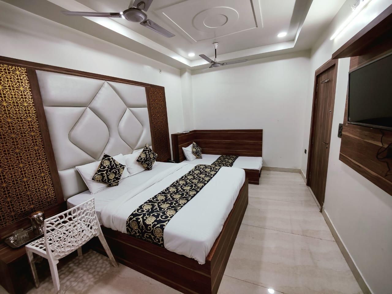 Executive Triple Bed Room