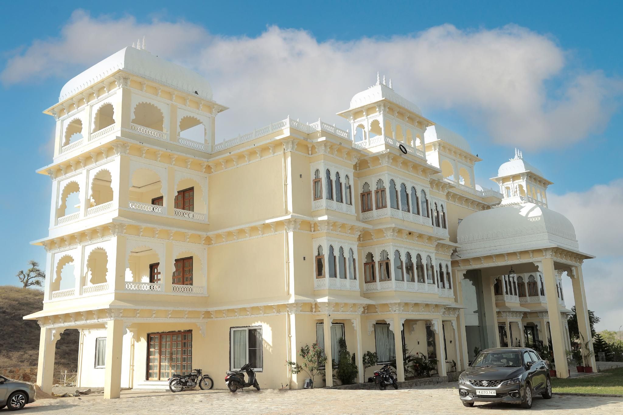 Destinn The Neergarh Palace and Resort
