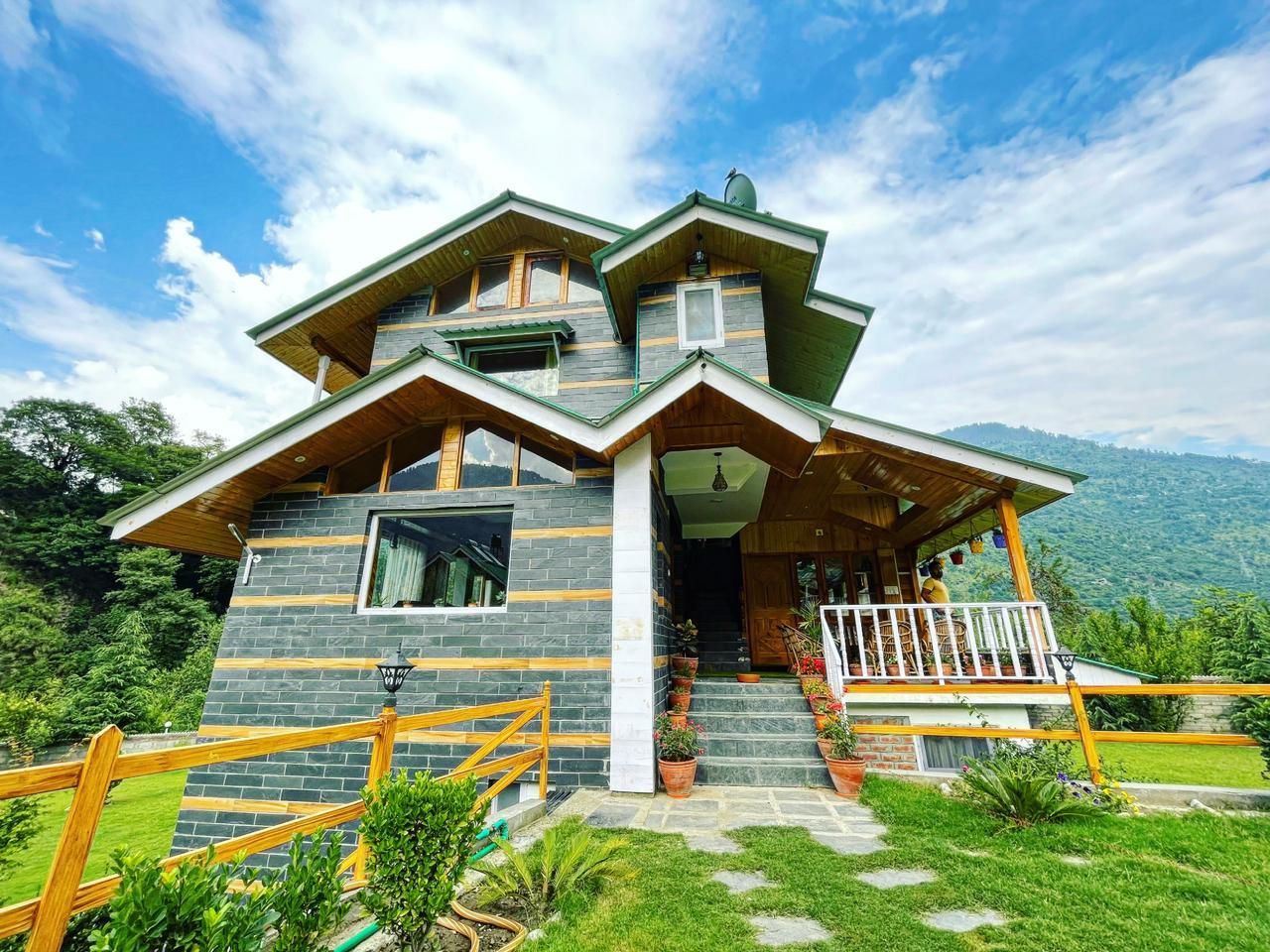 3-Bedroom Family Suite