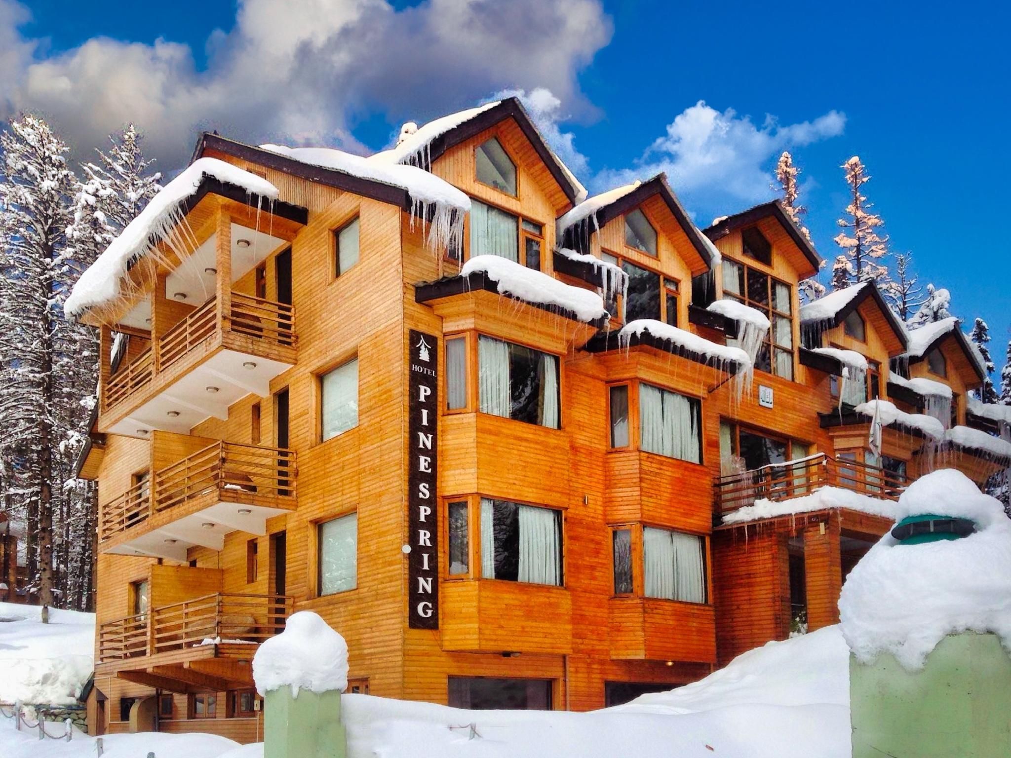 Pine Spring Resort Gulmarg exterior_view