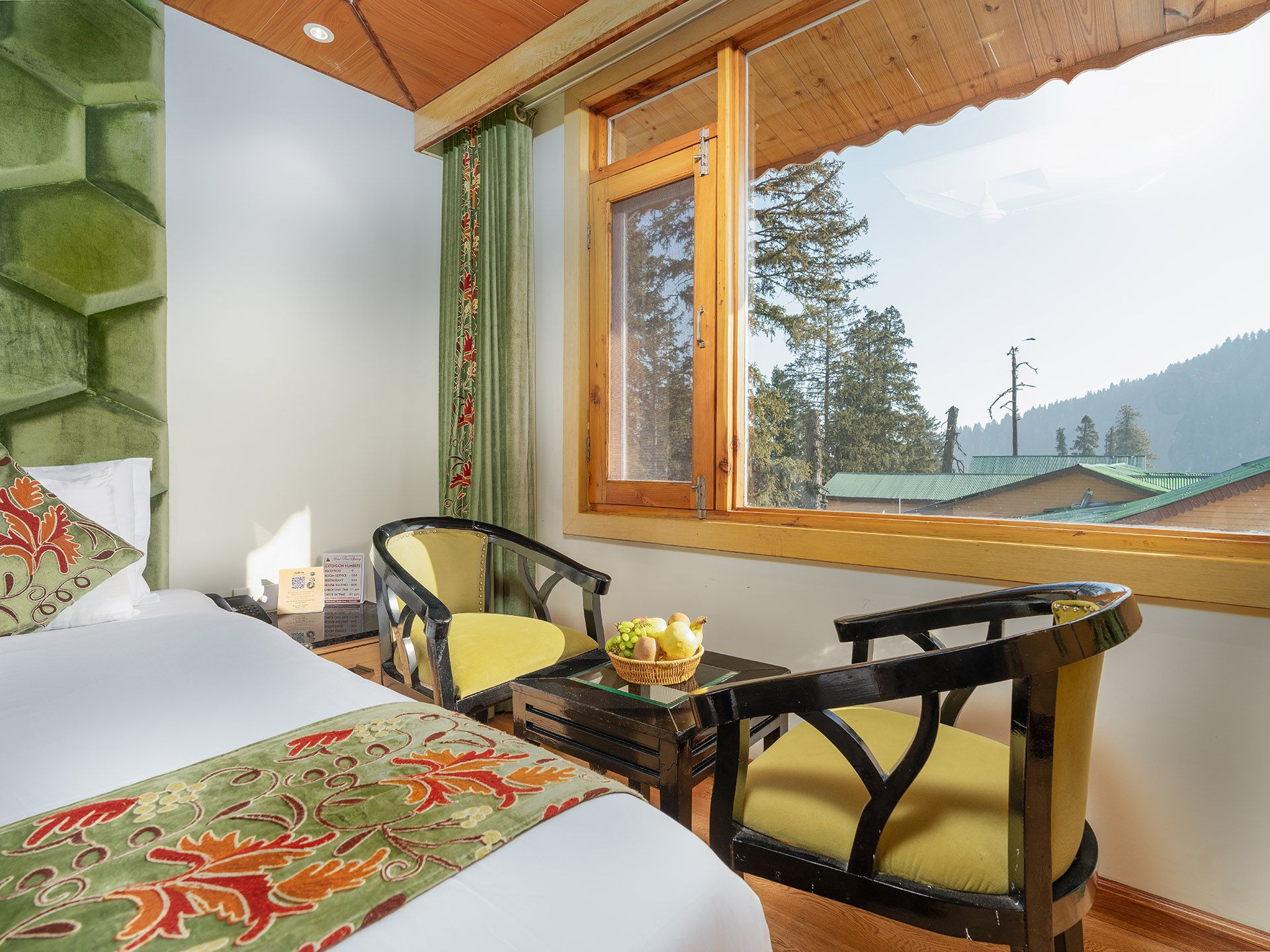 Premium Balcony Room with Mountain View