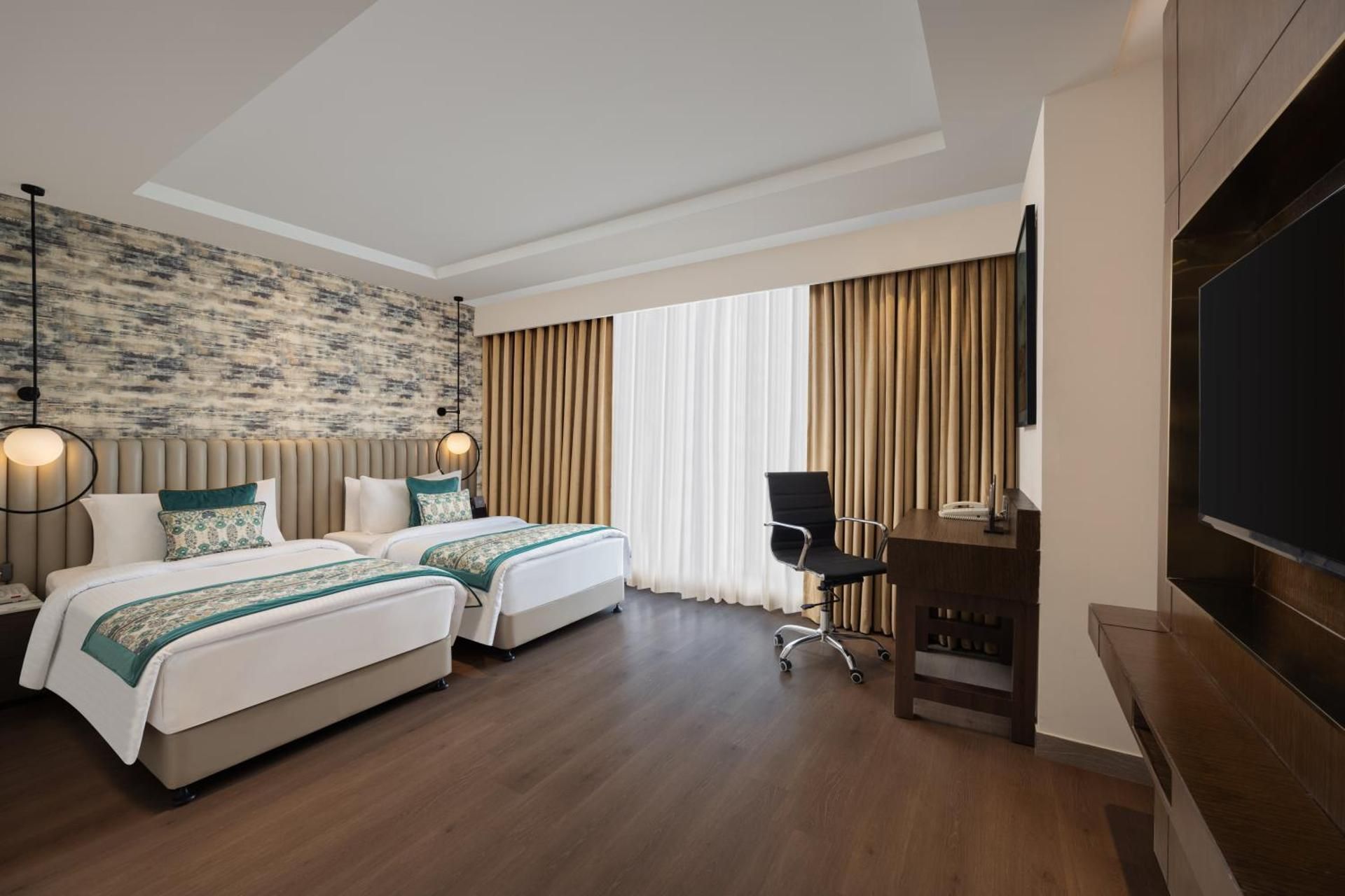 Deluxe Twin Room