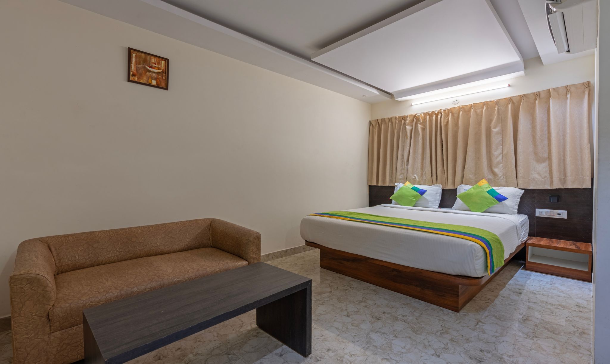 Treebo Fortune Gateway Standard Double Room 3