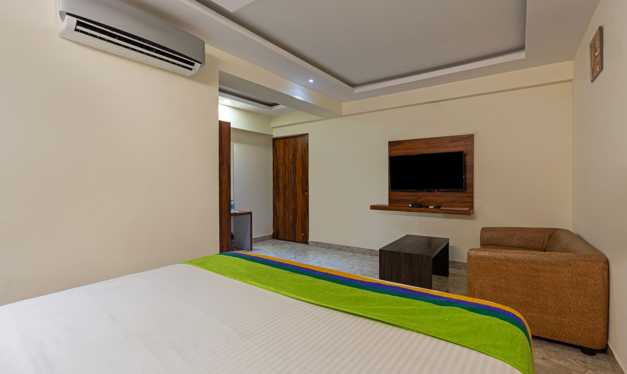 Treebo Fortune Gateway Standard Double Room 7