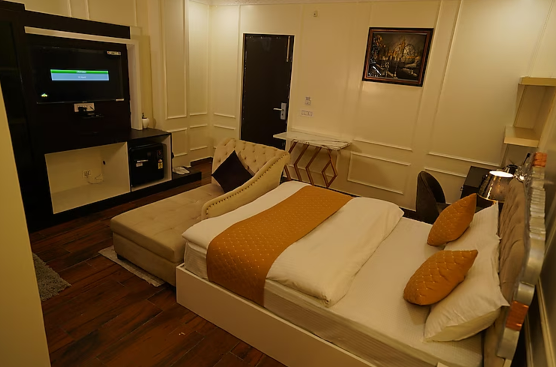 Luxury Room