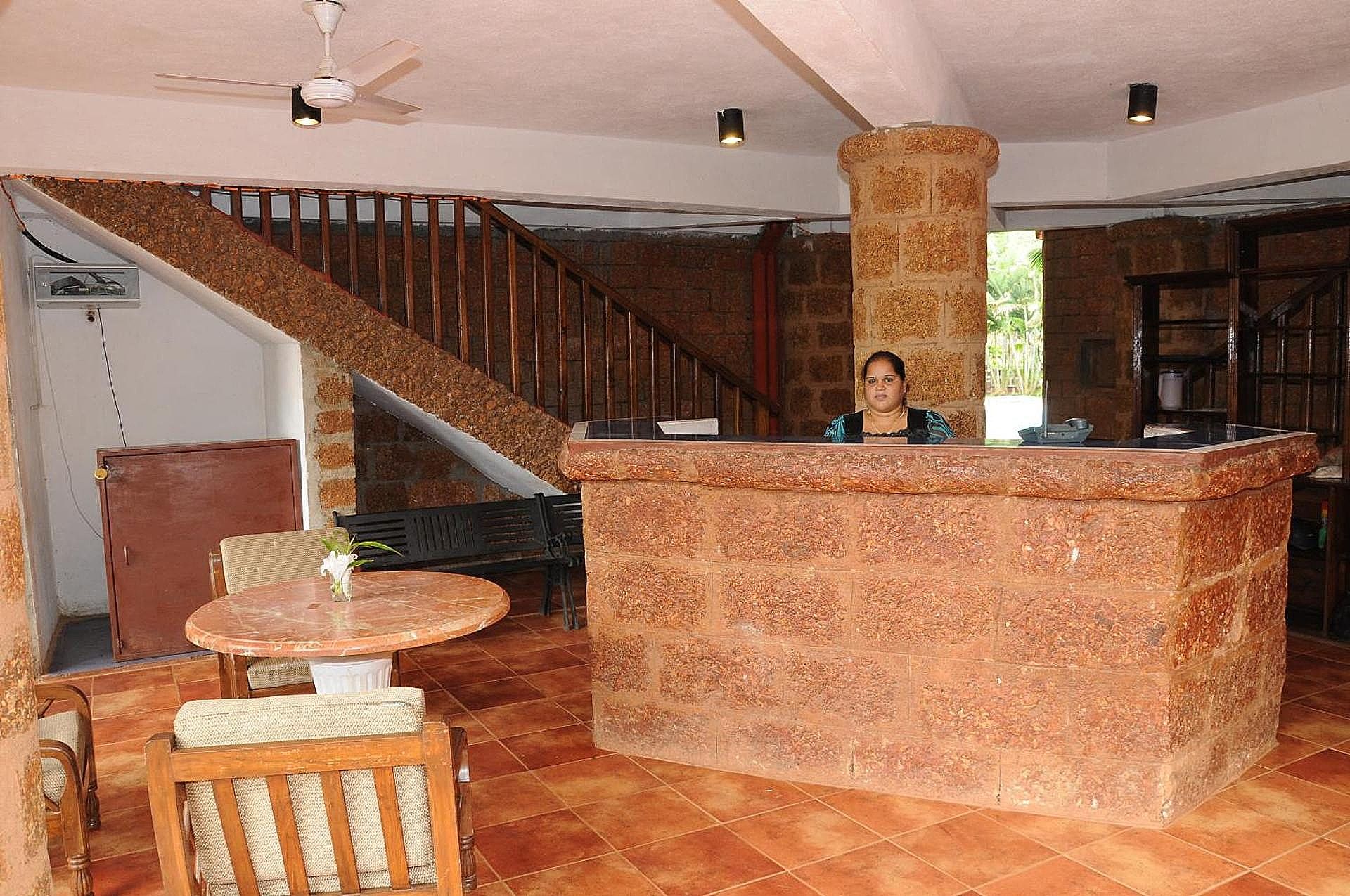 Sea Breeze Beach Hotel