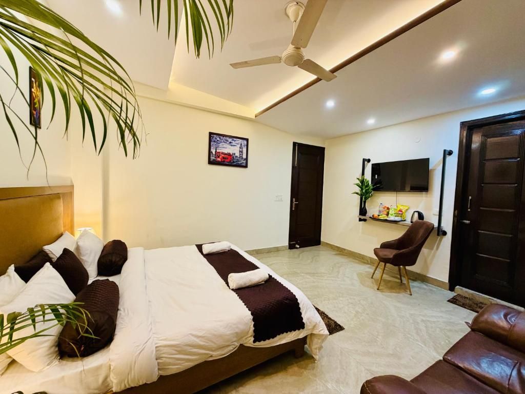 Hotel Oxygen Bloom - Noida Sector 19 Standard Room 2