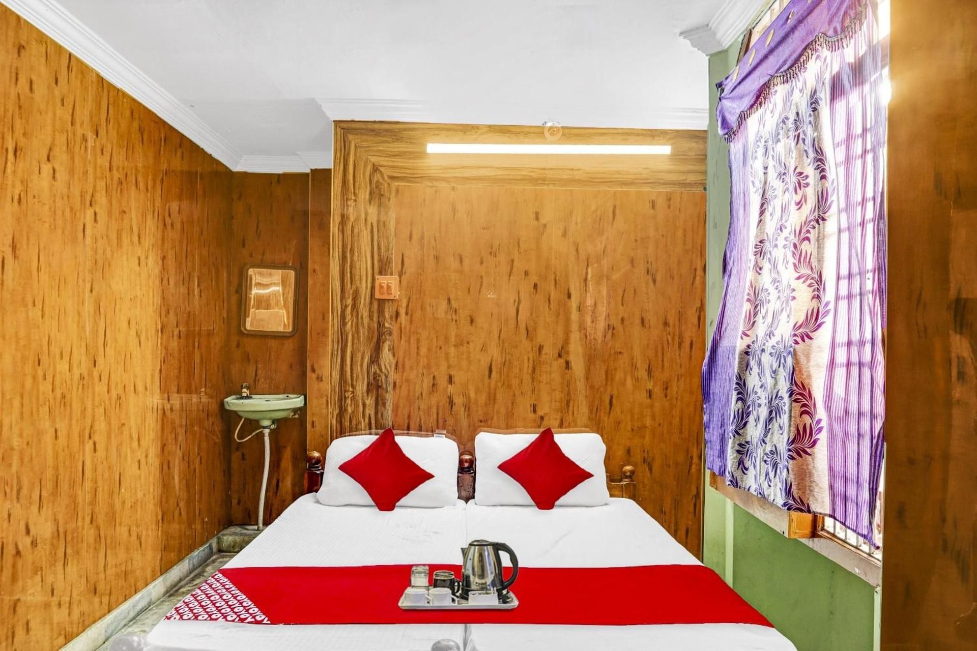 SPOT ON Room