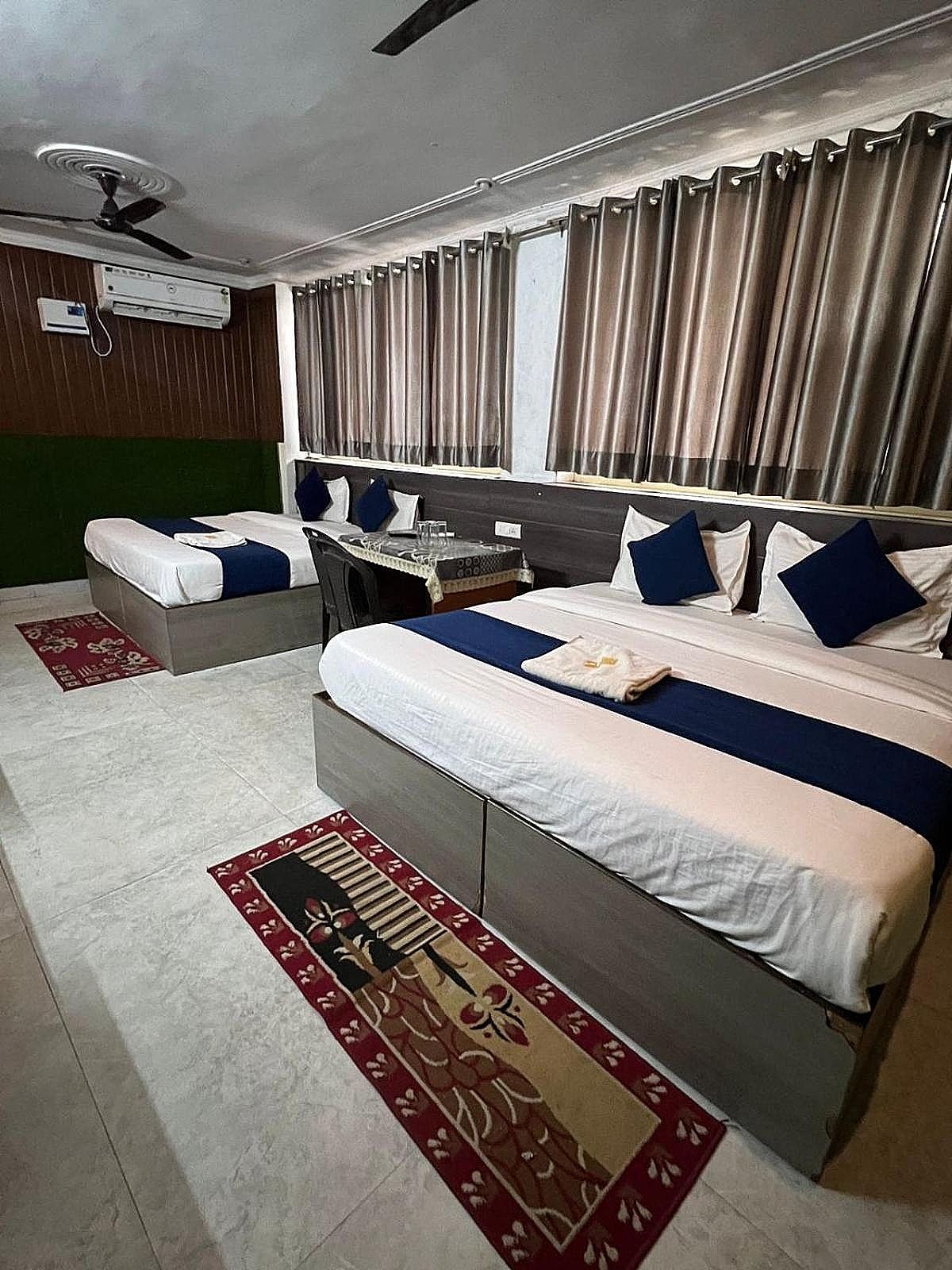 Hotel Devoy Inn by Namastexplorer Tapovan Rishikesh Comfort Triple Room